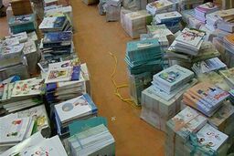 توزیع کامل کتاب‌های درسی مستلزم انتخاب رشته دانش‌آموزان است
