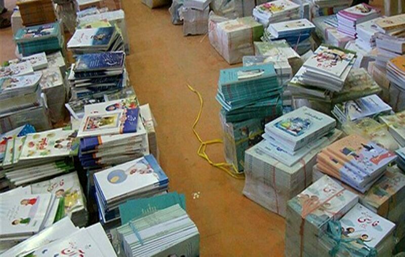 توزیع کامل کتاب‌های درسی مستلزم انتخاب رشته دانش‌آموزان است
