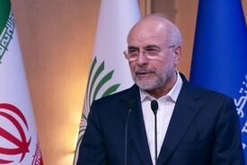  مسئولان و خبرنگاران اجازه ندهند عده‌ای با زبان و قلم انسجام جامعه را تضعیف کنند 