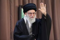 رهبر معظم انقلاب سیاست های کلی سلامت را ابلاغ کردند + متن سیاست ها