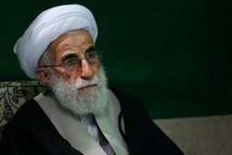 مسئولان با رعایت سیاست های ابلاغی رهبر انقلاب تلاش کنند تا اقتصاد کشور بهبود یابد