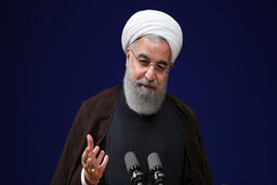 تلاش روحانی برای آسان کردن زندگی مردم 