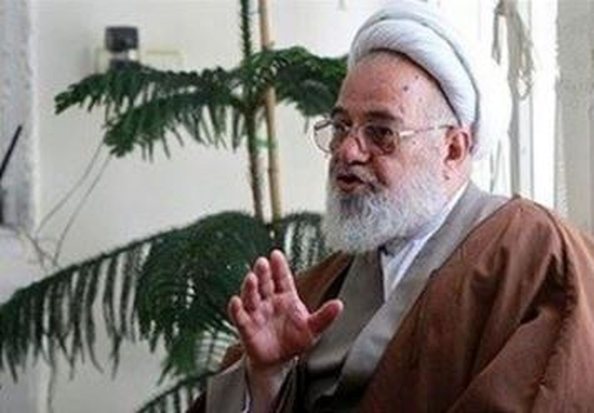 آیت الله ممدوحی: محبوبیت سپاه به دلیل جوشش این نهاد انقلابی از دل مردم است