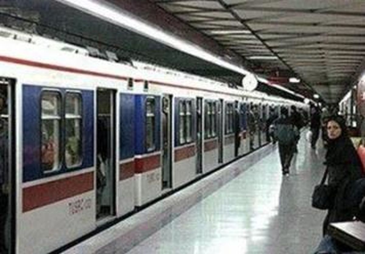 تسهیلات مترو تهران برای بازدیدکنندگان نمایشگاه بین المللی کتاب