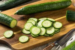 8 روش نگهداری خیار در یخچال برای مدت طولانی بدون پلاسیدگی