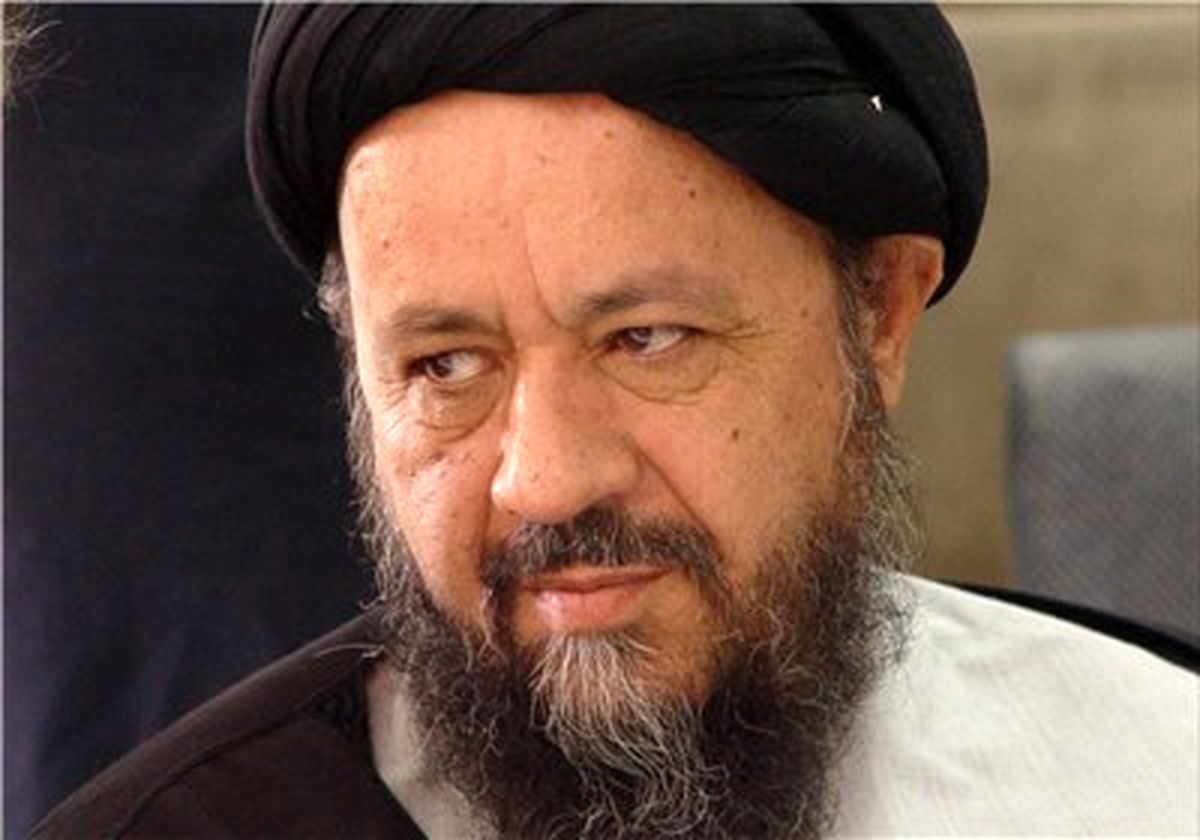 حجت الاسلام صدرالدین شریعتی از ریاست دانشگاه علامه‌طباطبایی برکنار شد