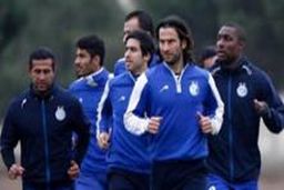 استقلال فردا از امارات راهی اهواز می شود
