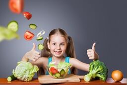چگونه برخی غذاها می توانند اخلاقمان را خوب کنند؟