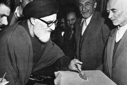 اولین انتخابات بعد از انقلاب چگونه برگزار شد / روزی که مستضعفین حکومت را در دست گرفتند
