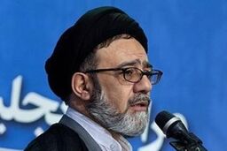 هر کجا مشکلی برای نظام پیش آید ارتش اولین گروه حاضر در میدان است
