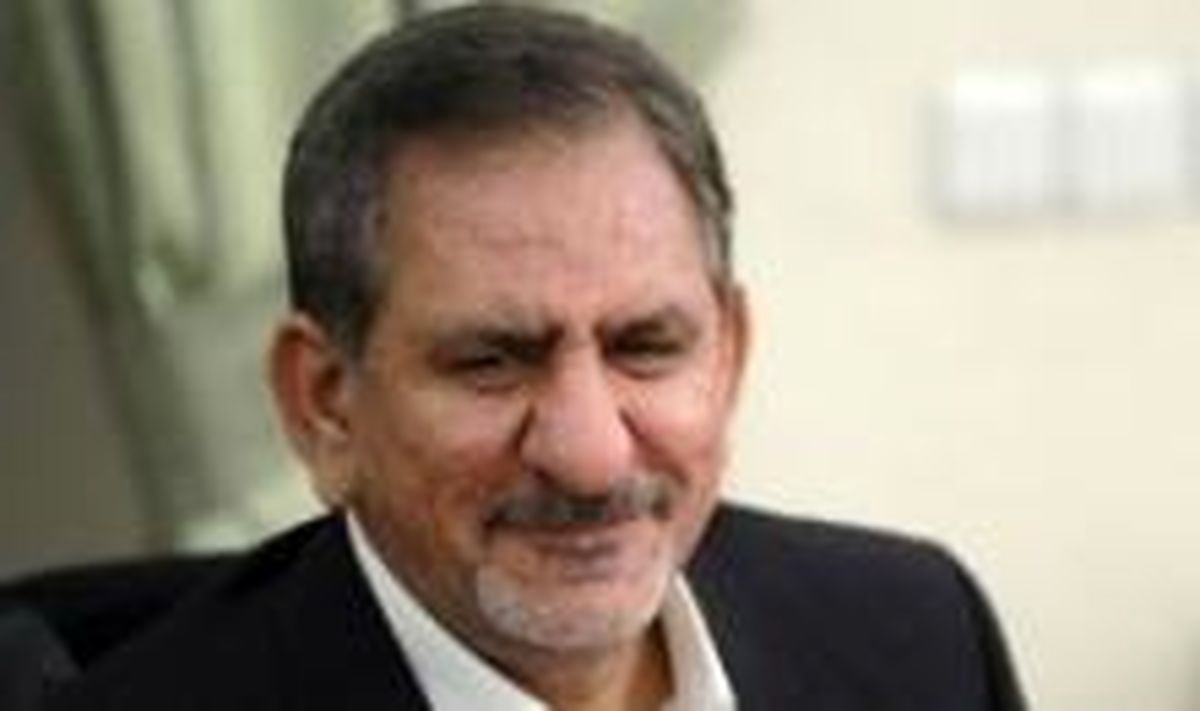 بازدید جهانگیری از یک مجموعه گل و گیاه در پیشوای ورامین