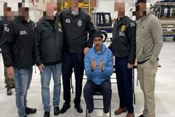 هواپیمای حامل مادورو به نیویورک رسید 