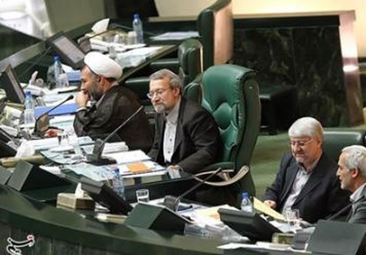 لاریجانی: از اظهارنظر نعمت زاده درباره سهم تولید از هدفمندی یارانه ها نگرانیم