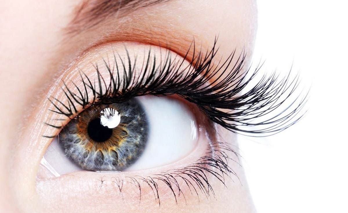 پرپشت شدن مژه با 10 محلول خانگی و فوق العاده موثر
