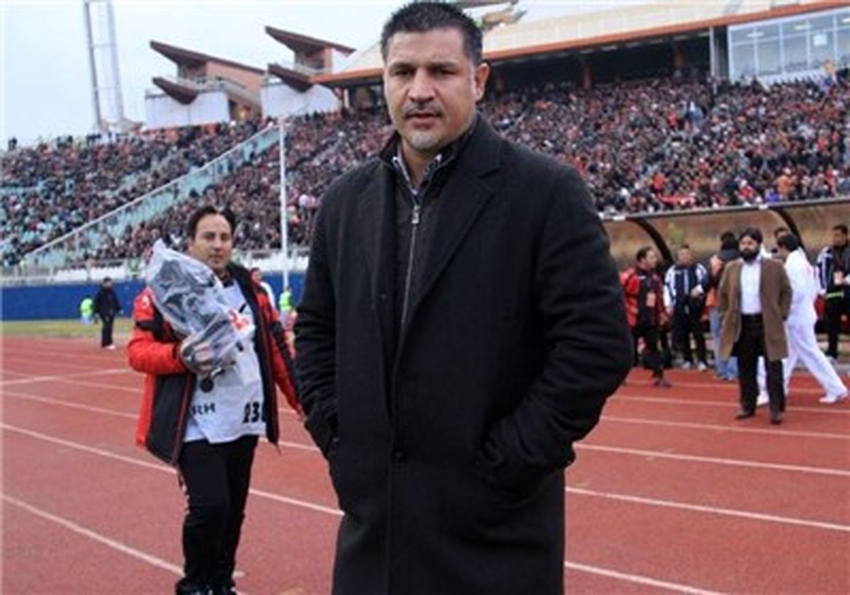 تهدید دایی به کنارهگیری از پرسپولیس