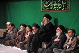 آخرین شب عزاداری فاطمیه(س) در حسینیه امام خمینی(ره) برگزار شد