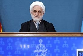بدون‌ تردید منشاء جنایاتی مانند حمله به دادگستری زاهدان، آمریکاست