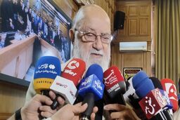 چمران: اتباع فقط با مجوز قانونی می‌توانند در تهران کار کنند