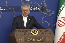 بقائی: برنامه موشکی برای دفاع از کیان ایران است نه مذاکره
