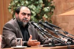 رحیم پور ازغدی: حکومت بحرین یک دیکتاتوری عقب مانده و خانوادگی است