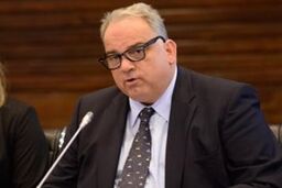 لالوویچ: تغییر تابعیت کشتی گیران باید کنترل شده باشد