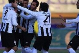 پرسپولیس در دقیقه ۹۰ از شکست فرار کرد