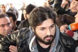 ایران در یک سال ۱۲۵ تن طلا از ترکیه وارد کرد
