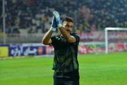 مکانی: استقلال و پرسپولیس شایسته قهرمانی نیستند