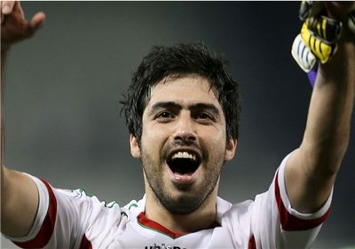 پیوستن حیدری به سپاهان شایعه است