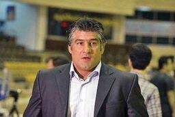 حیدری: جای بنا در سالن خالی بود