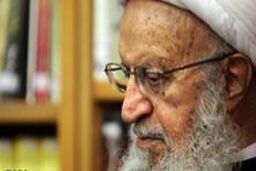 آیت الله مکارم: حکم اعدام ۷۰۰ نفره در مصر جاده صاف کنی برای رژیم صهیونیستی است