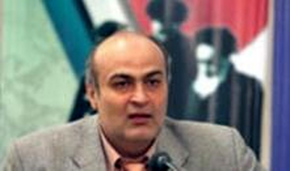 تهدید از سر اسرائیل برداشته شود یک ماهه سقوط می کند / کنیساهای ایران حتی نیاز به پلیس محافظ نیز ندارند / اکثریت ایرانیان یهودی به احمدی نژاد رأی دادند