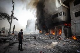 توافق شکننده آتش‌بس غزه با قتل‌عام 44 نفر و نقض 80 بار آتش بس