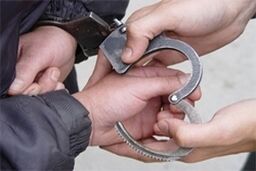 هم خوابگاهی سارق تصاویر خصوصی از آب درآمد