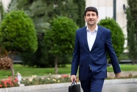 نامه وزیر ارتباطات درباره سیم‌کارت‌های سفید
