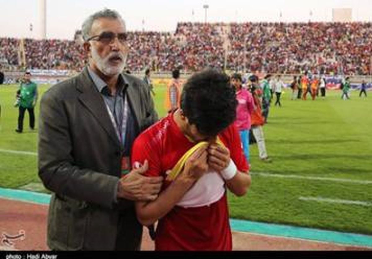 فرکی: هواداران پرسپولیس و استقلال آرزو می کنند فولاد قهرمان شود