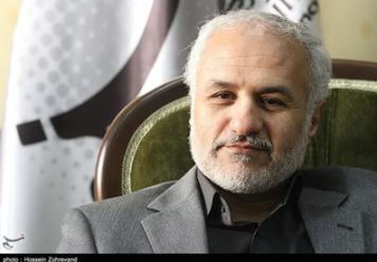 ماهیت نقد باید در کشورما به شکل امر به معروف و نهی از منکر شود