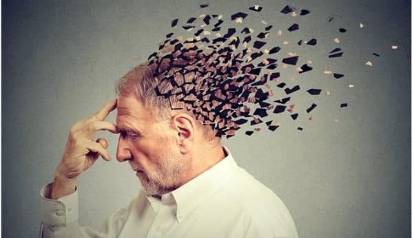 هر ۵ دقیقه یک ایرانی به آلزایمر مبتلا میشود