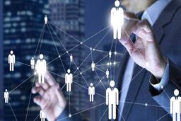 چگونه کارشناس منابع انسانی شویم+راهنمای مسیر شغلی