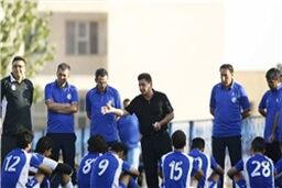 تمرین دوباره آبی‌ها با ۸ نفر