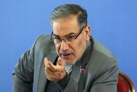 شمخانی: طرح موضوع توان موشکی در اختیار مذاکره‌کنندگان نیست
