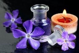 رفع خشکی و خارش پوست با روغن بنفشه