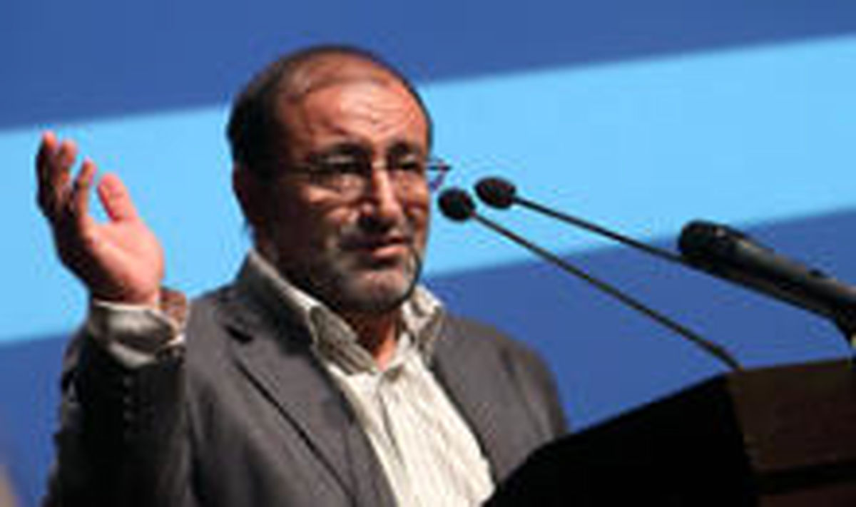 قانون عفاف و حجاب بایگانی شده است / لزوم توجه مسئولان به دغدغه های فرهنگی مقام معظم رهبری