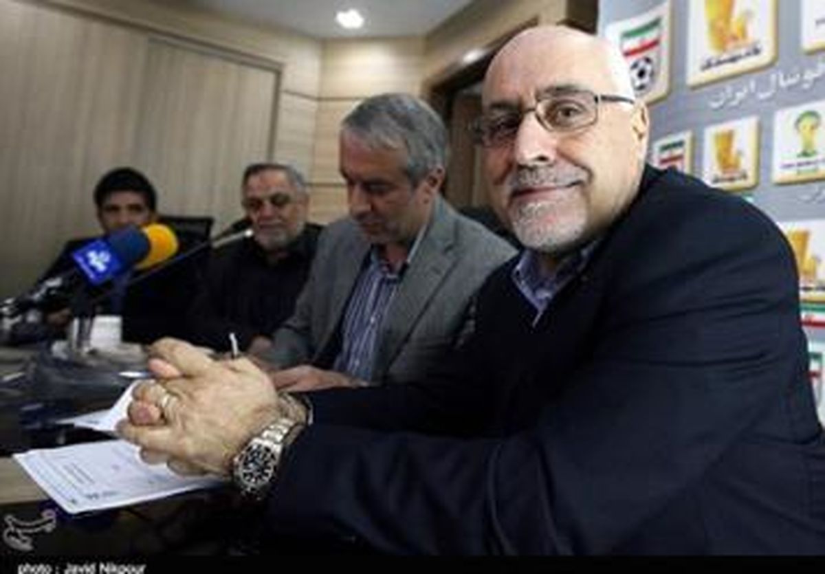 وینگادا در انتظار بلیت برای سفر به تهران