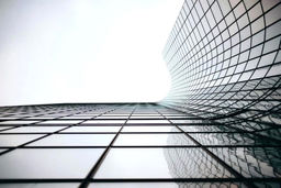 خصوصیات درب و پنجره در مناطق مختلف ایران