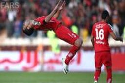 خونریزی سر مهاجم پرسپولیس / حرکات جالب سرمربی داماش!