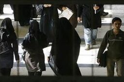 واکنش دانشجویان، رسانه ها و نمایندگان مجلس به انتصاب جنجالی در دانشگاه آزاد