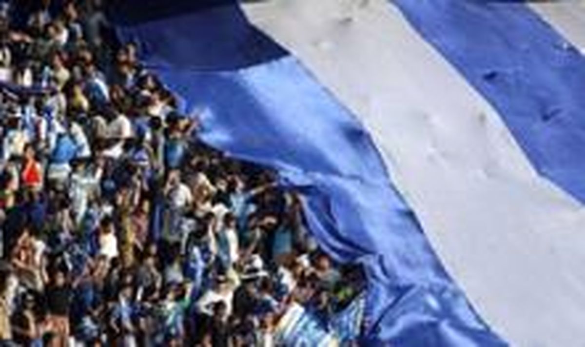 تشویق خسرو حیدری / درگیری حنیف با بازیکن الجزیره