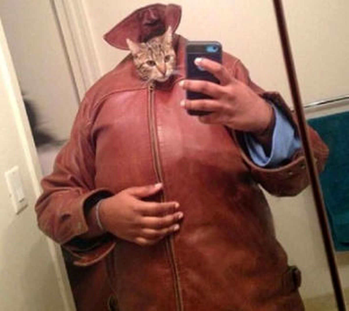 عکس Selfie، خود باحال پنداری مزمن!