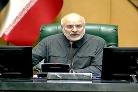 قالیباف: مشکل آلودگی هوا با اقدامات مقطعی و کوتاه مدت حل نمی‌شود
